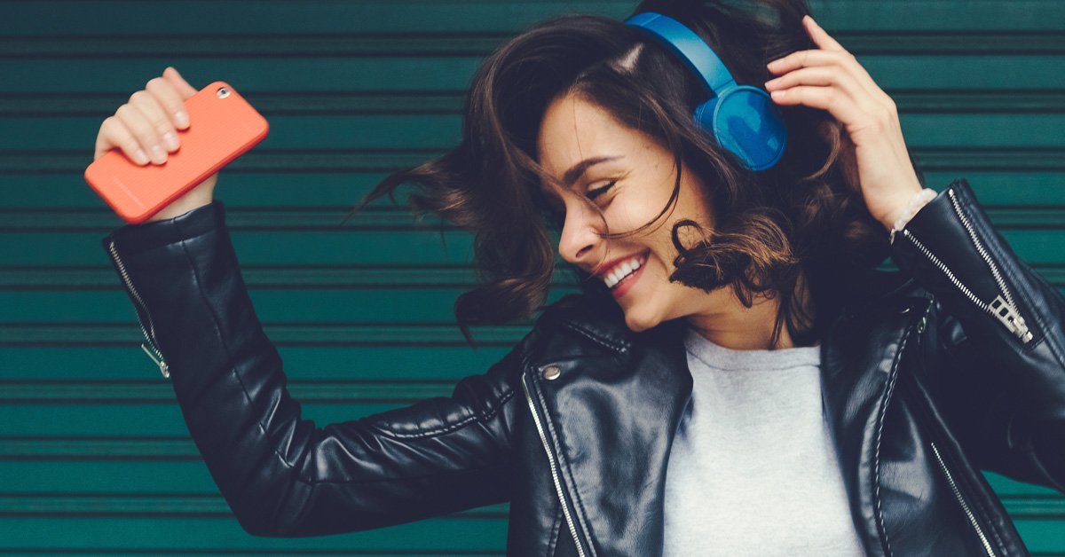 Does Max Volume Damage Headphones?